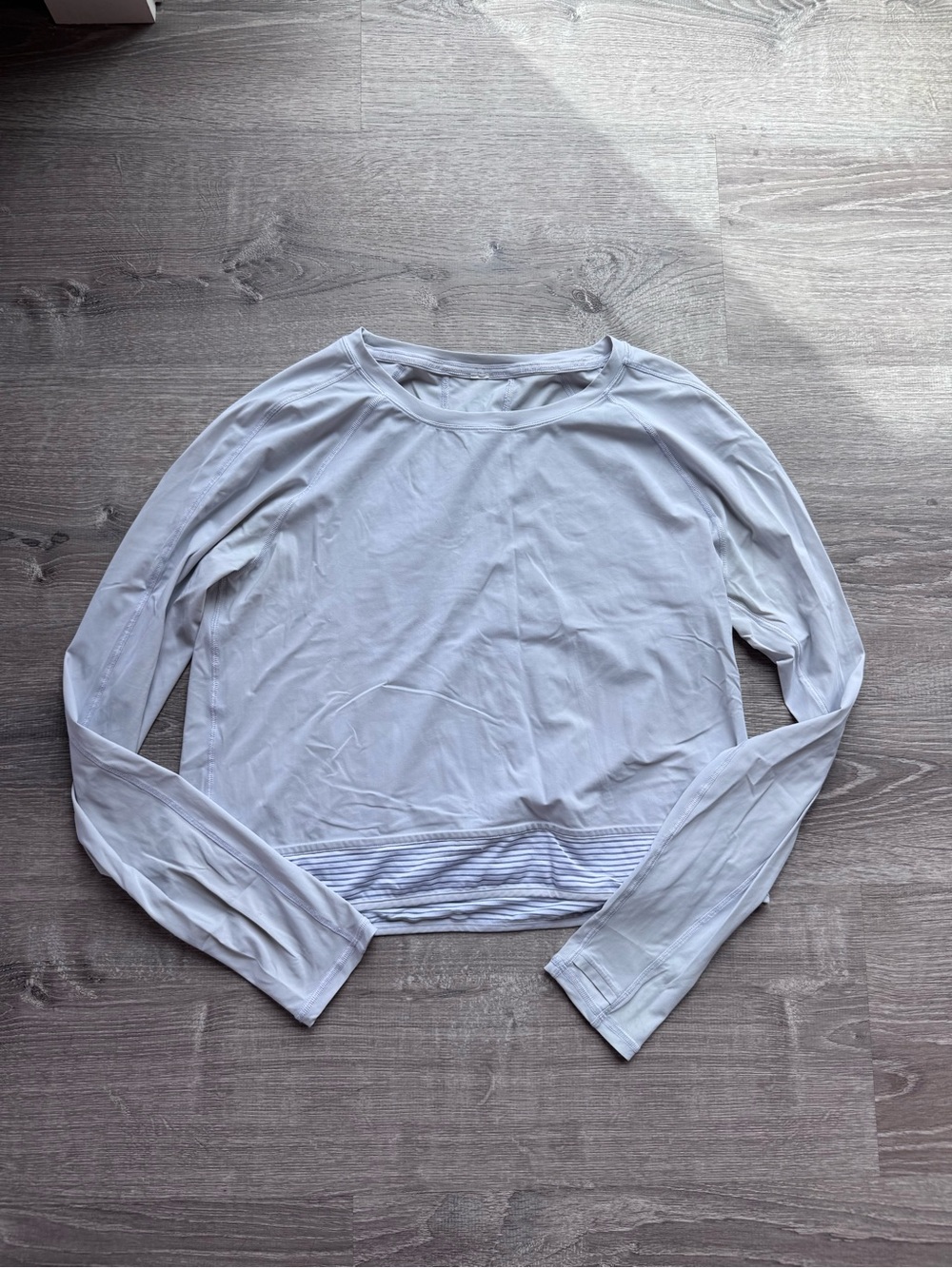 Lululemon Woman’s Shirt